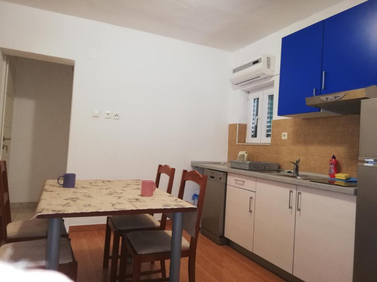 Mitan apartman Tucepi Bagian luar foto