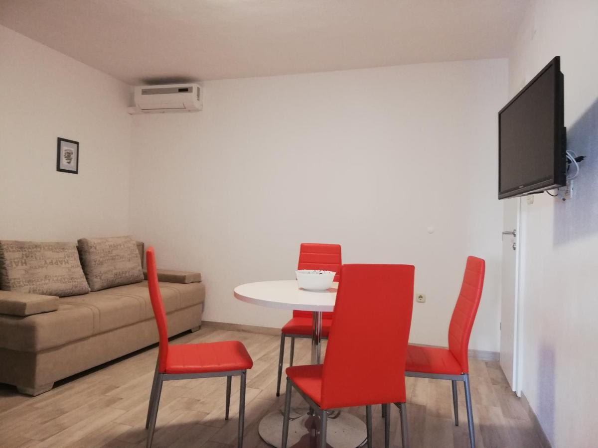 Mitan apartman Tucepi Bagian luar foto